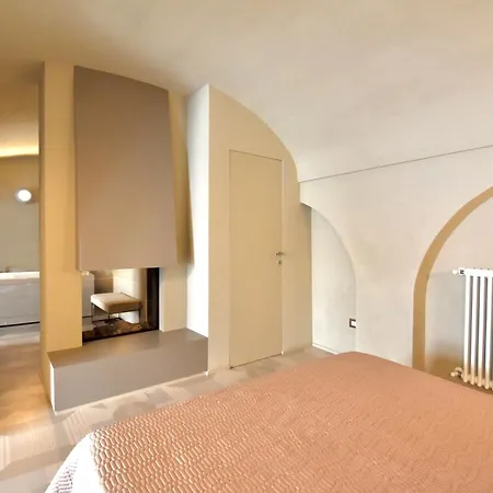 Dritta Al Cuore & Pool - Housea Bed and breakfast Polignano a Mare