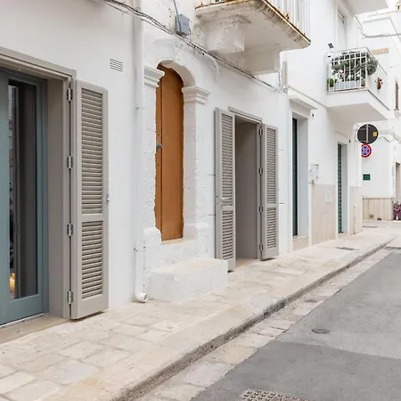 Dritta Al Cuore & Pool - Housea 4* Polignano a Mare