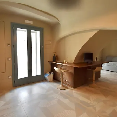 Bed and Breakfast Dritta Al Cuore & Pool - Housea 4*