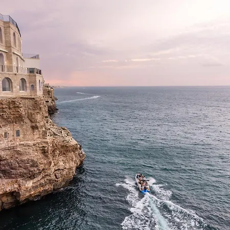 Bed and Breakfast Dritta Al Cuore & Pool 4*